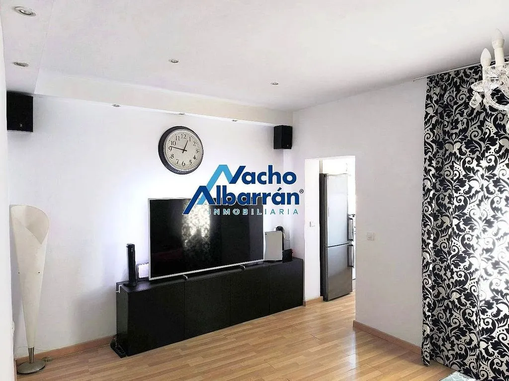 Séjour - Penthouse with Terraces in Historic Centre