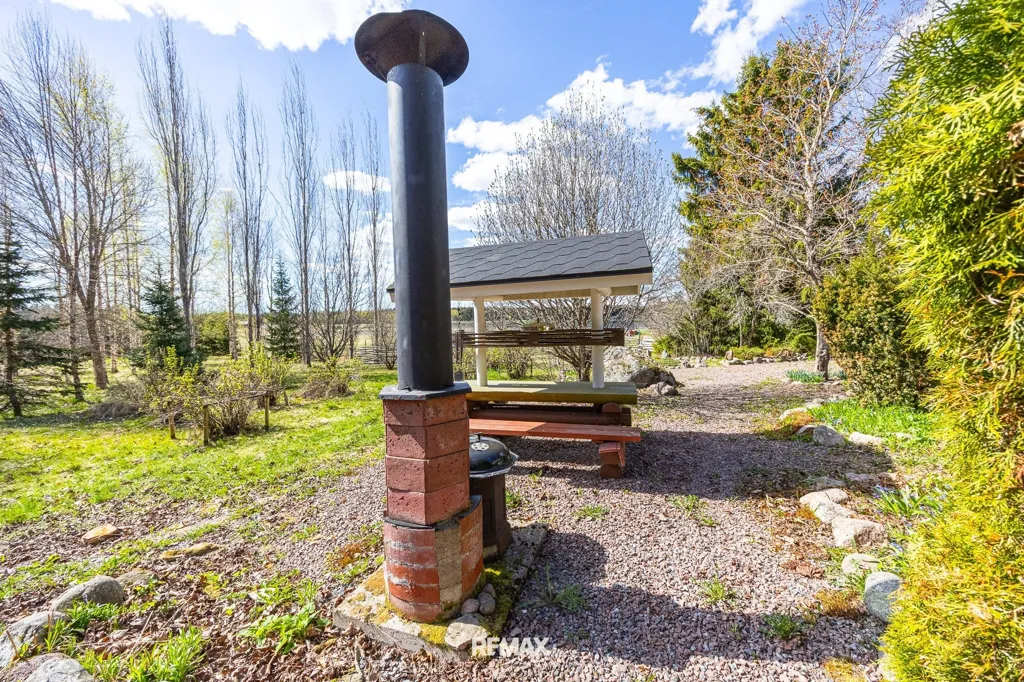 Jardin - Maison 4 pièces à FI
