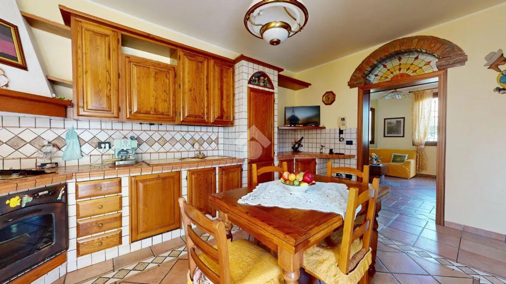 Villa with Private Garden in Cento
