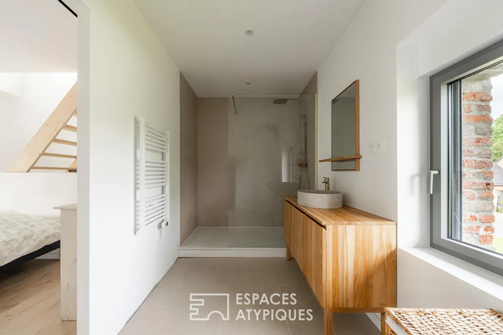 Salles de bain - Grange Contemporaine dans Secteur Calme à Mérignies