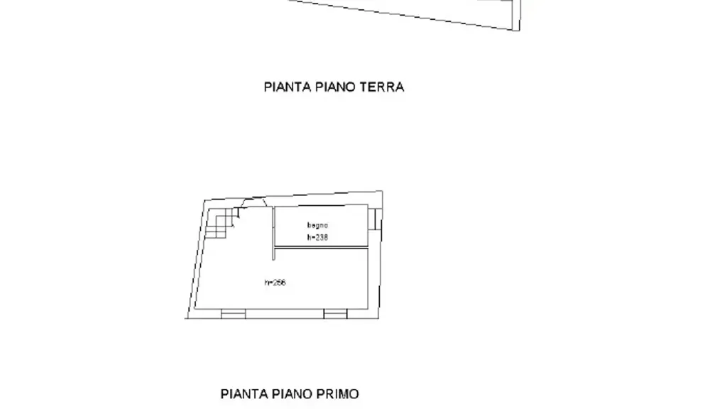 Plan - Tuscan Terratetto with Private Courtyard in Camaiore
