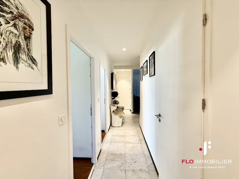 Entrée - Appartement Rénové avec Ascenseur à Caen