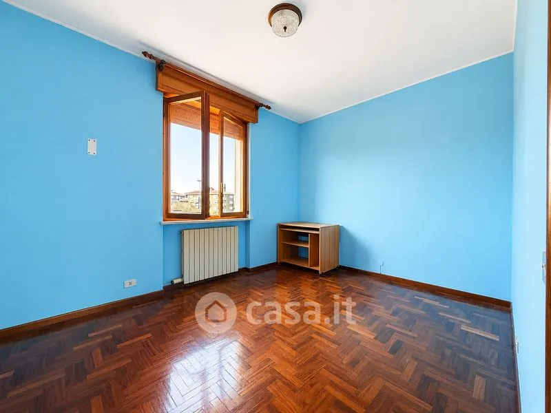 Pièces - Three-Bedroom Flat with Balcony in Tortona