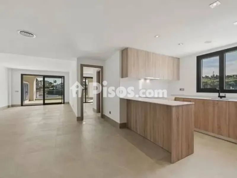 Kitchen - Contemporary Flat with Pool in Casares Costa