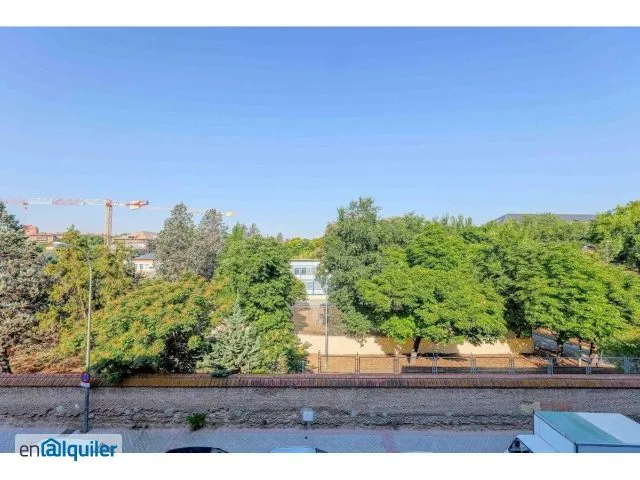 Rõdu - Fully Renovated Flat with Terrace in Carabanchel