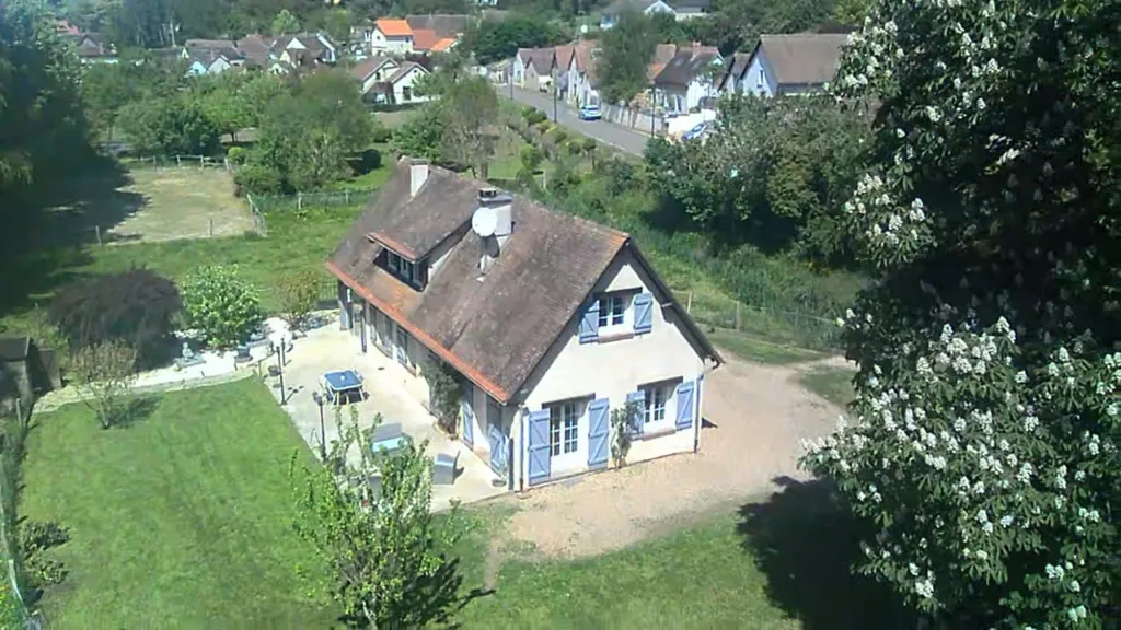 Õhuvaade - Charming House with Terrace near Yvelines