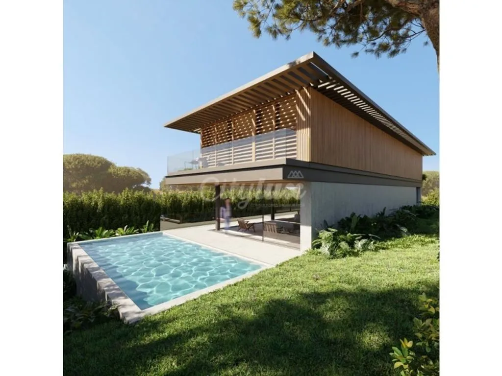 Contemporary Villa with Pool in Birre, Cascais