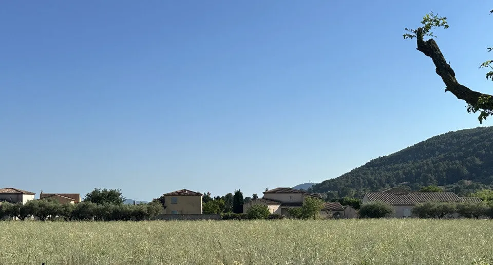 New Build House with Garden in Cuers