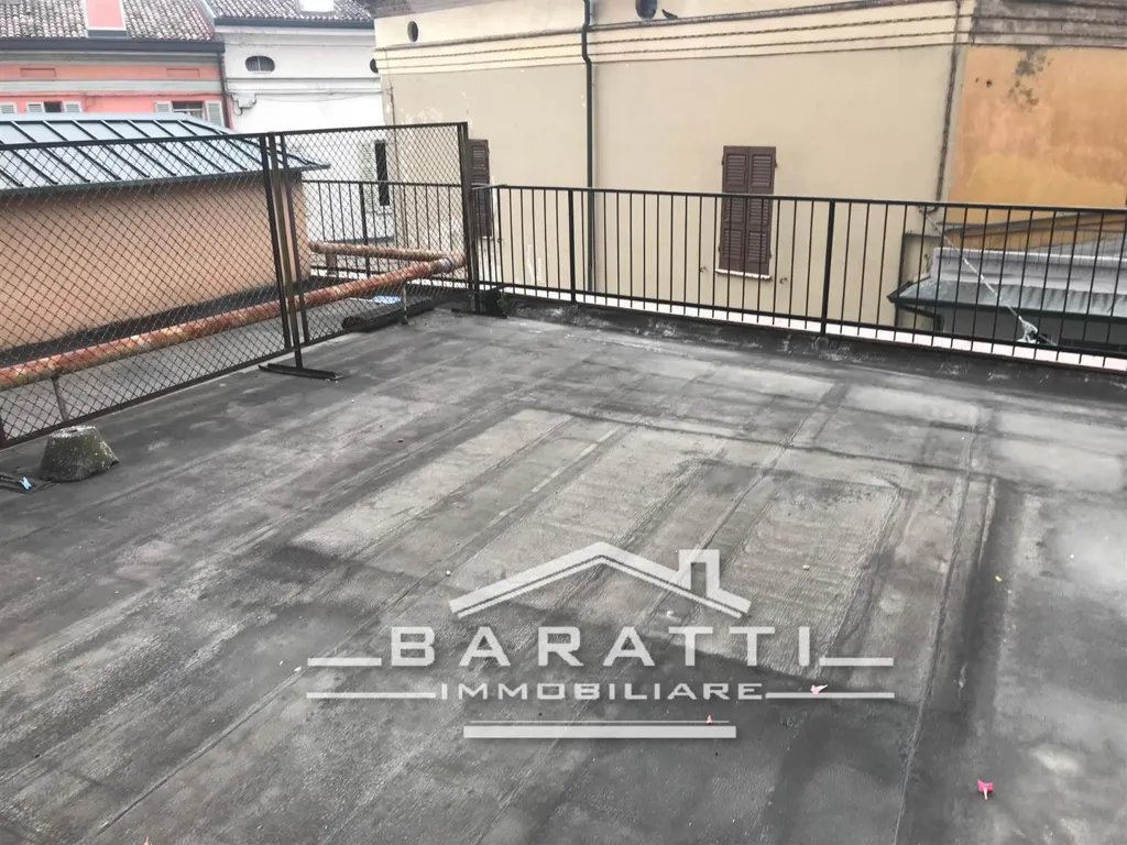 Terrazza - Appartamento con terrazzo nel centro di Mantova