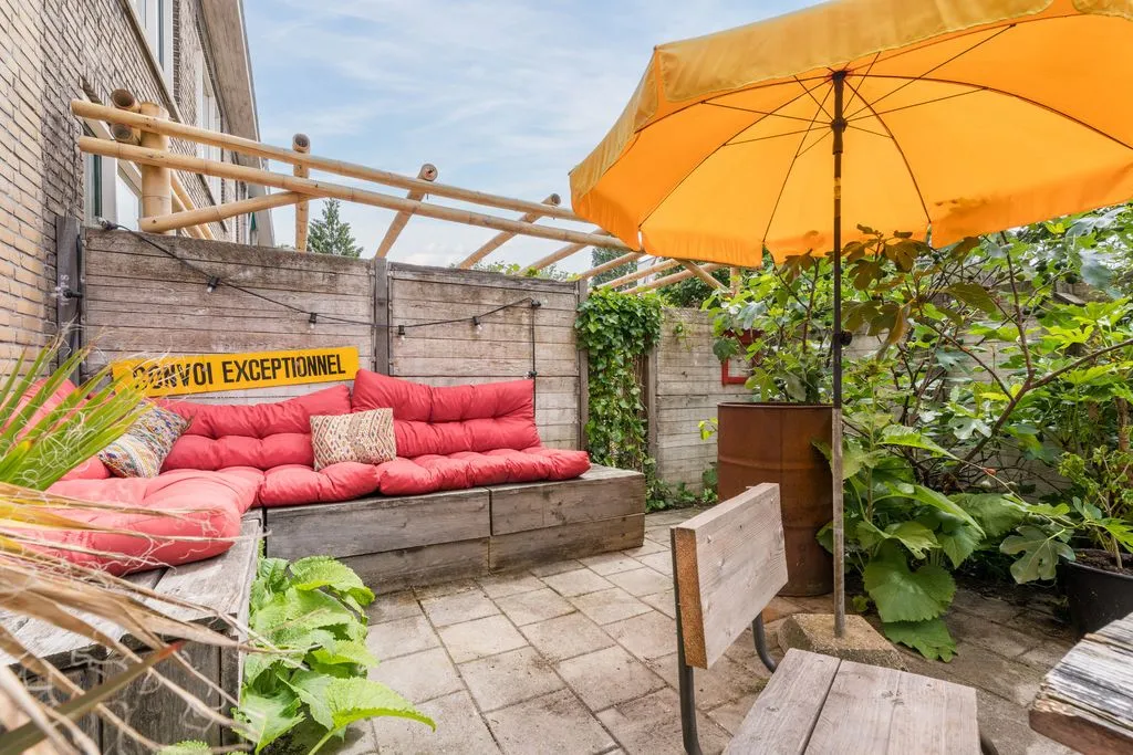 Aed - Charming Ground Floor Apartment with Garden in Carnisse