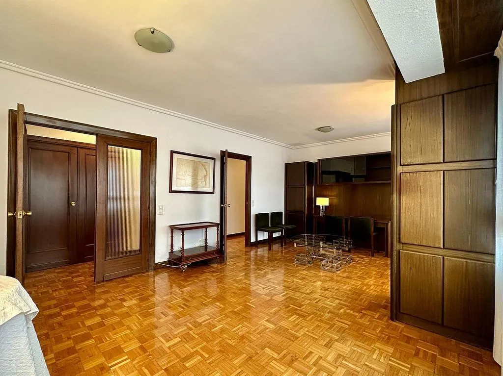 Séjour - Apartment with South View in Pamplona