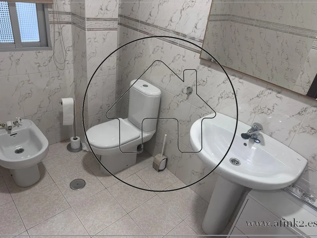 Salles de bain - Furnished Flat with Balcony in Seville