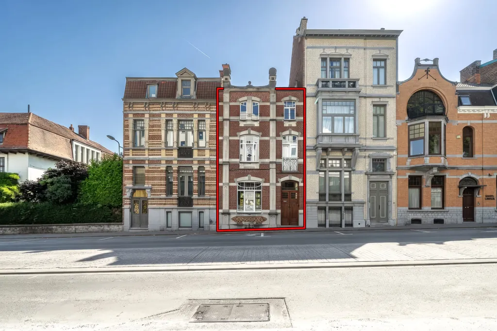 Extérieur - Maison de Maître avec Jardin d'Exception à Tournai