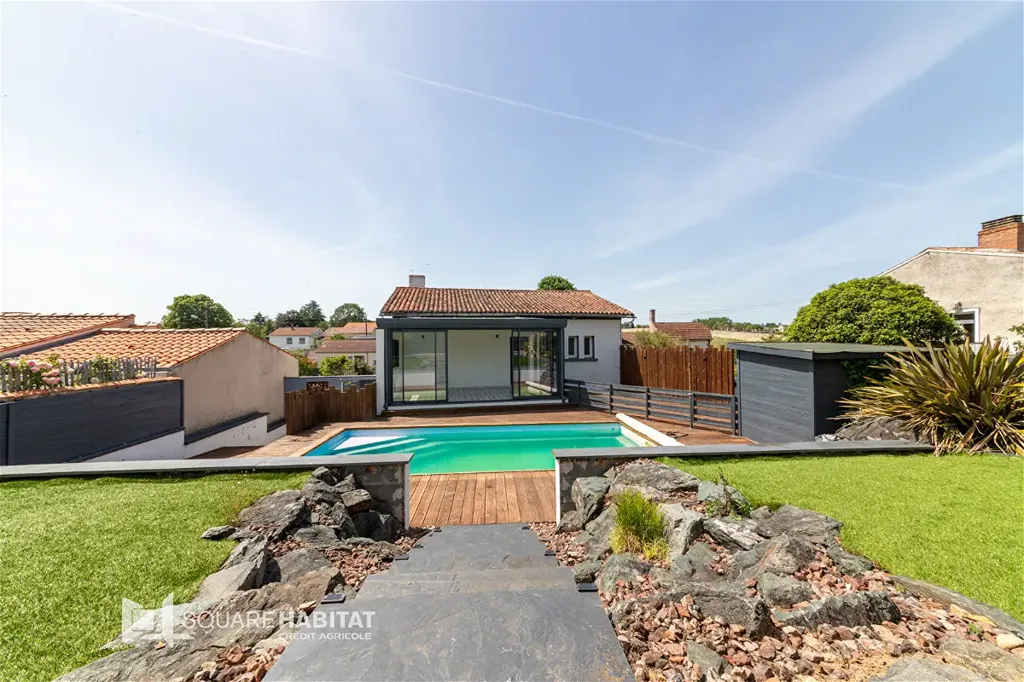 Bassein - Contemporary House with Pool in Fontenay-le-Comte