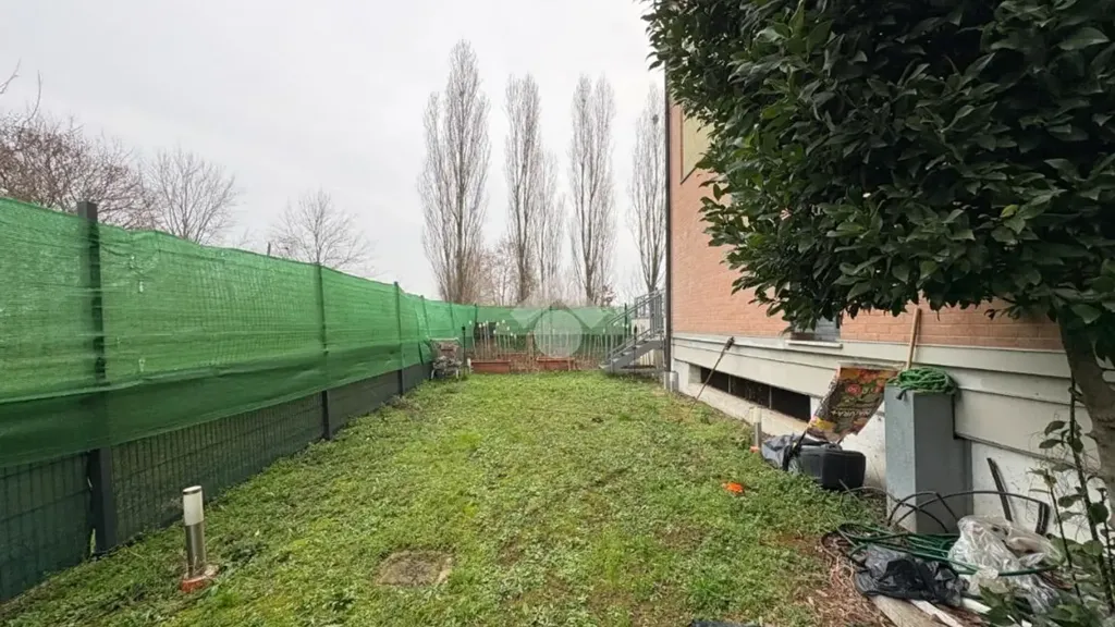 Aed - Ground Floor Apartment with Garden in Suzzara