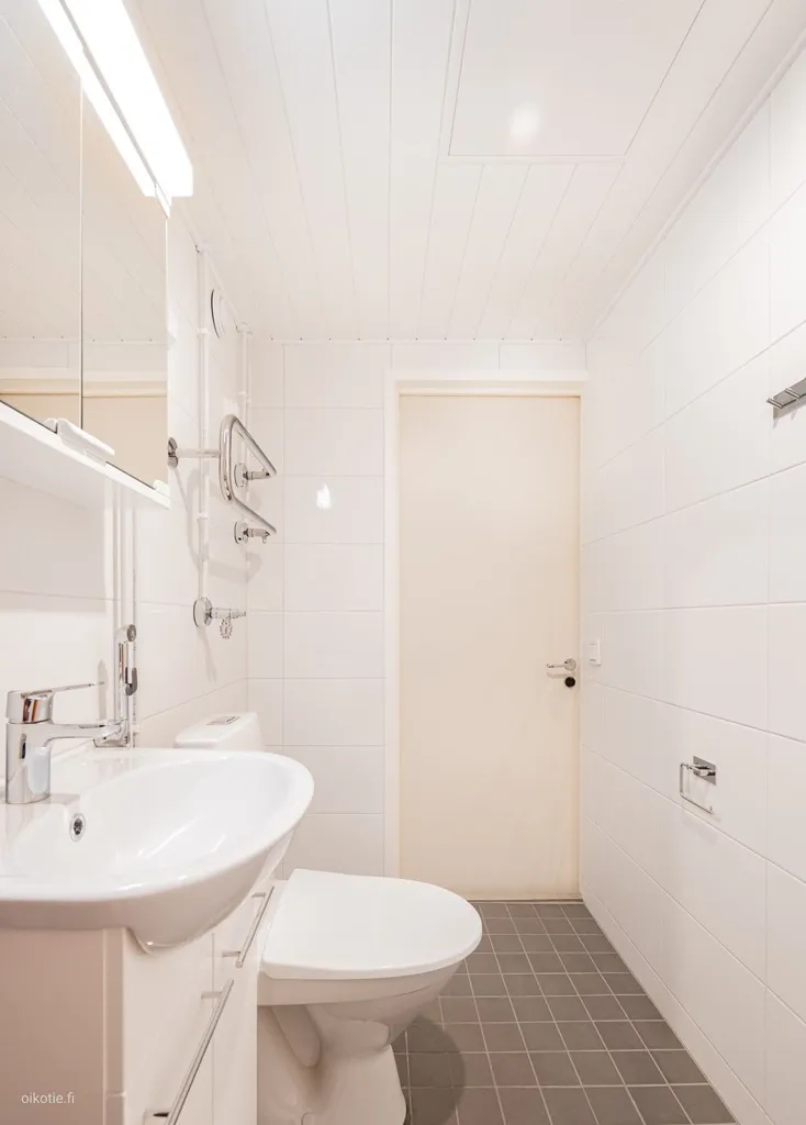 Salles de bain - Apartment with Balcony in Heinola