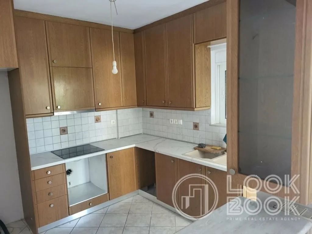 Köök - Apartment with Double Fronted Views in Glyfada