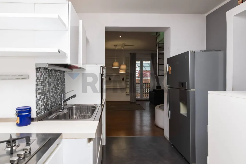 Köök - Modernised Apartment with Terrace in Catania