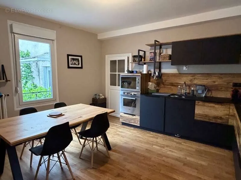 Maison 12 pièces à Saint-Dizier