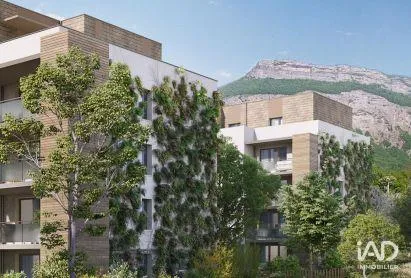 Välivaade - 3-Bed Flat with Terrace in Meylan