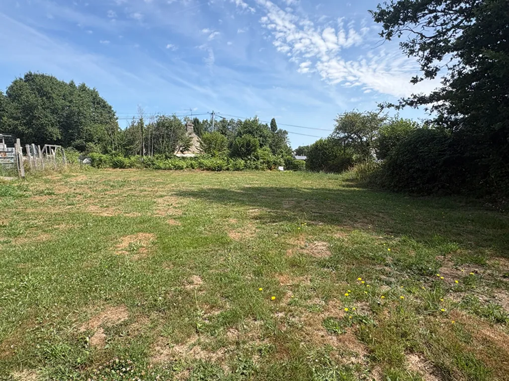 Jardin - Terrain Constructible avec Fibre Optique à Questembert