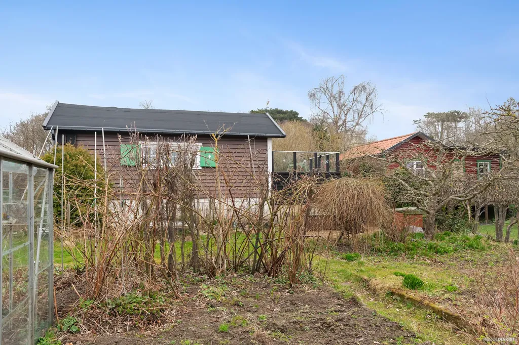 Jardin - Charming Cottage with Orchard in Närlunda