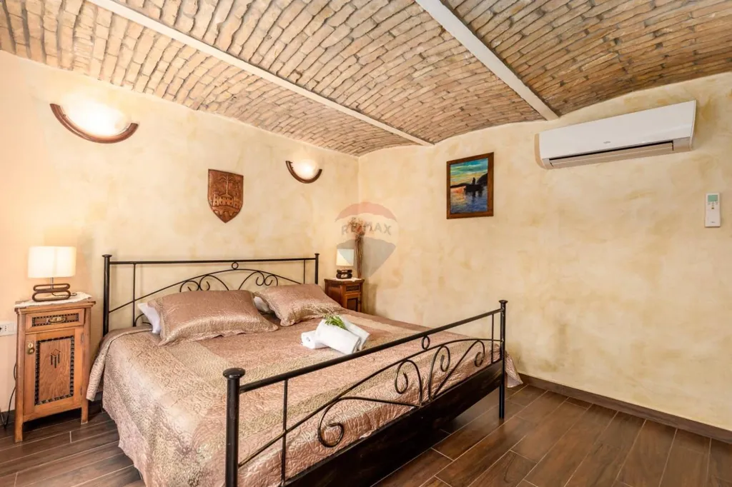 Magamistoad - Villa with Sea View in Tribalj