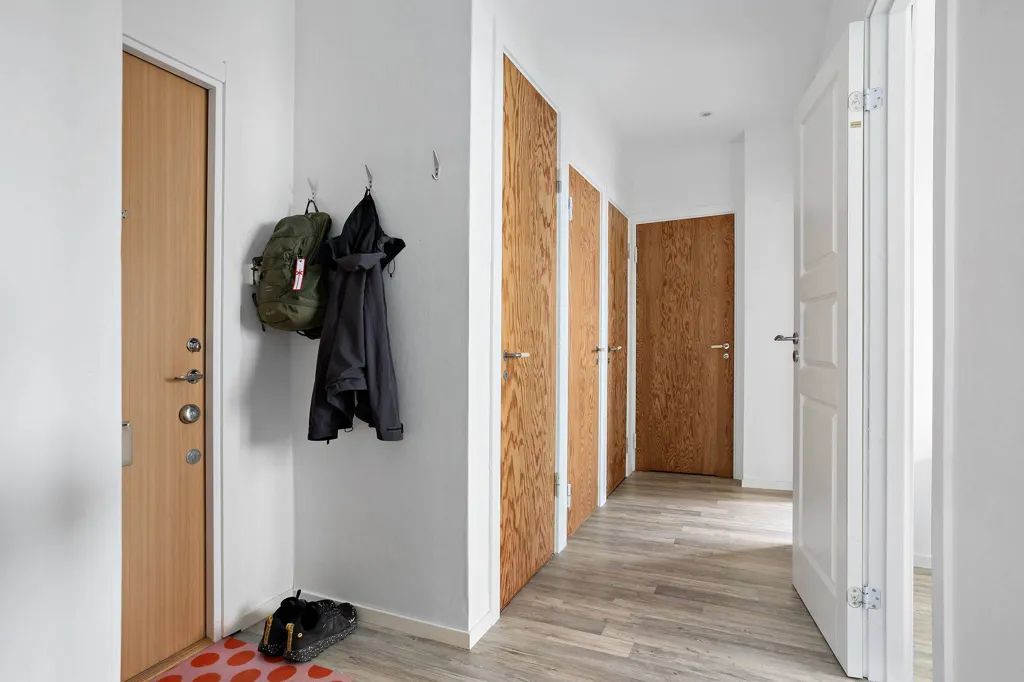 Ingresso - Penthouse Flat with Two-Aspect Windows in Malmö