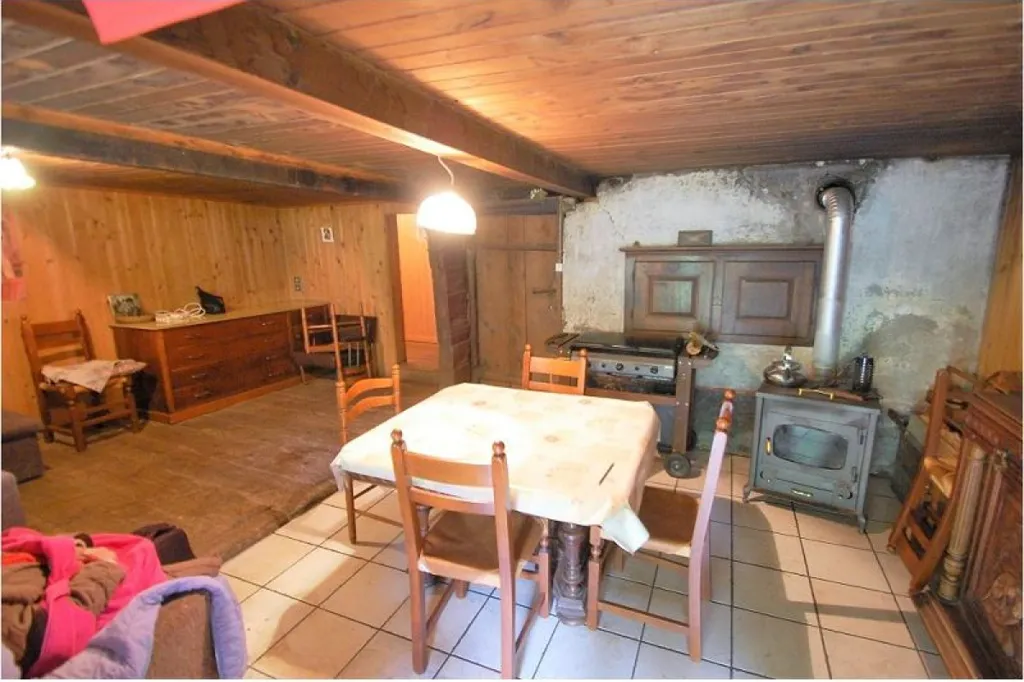 Söögituba - Restored Farmhouse with Balcony in Manigod