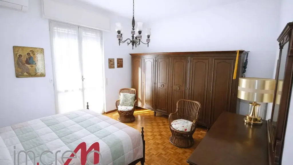 Magamistoad - Bright Apartment with Balcony in Crema