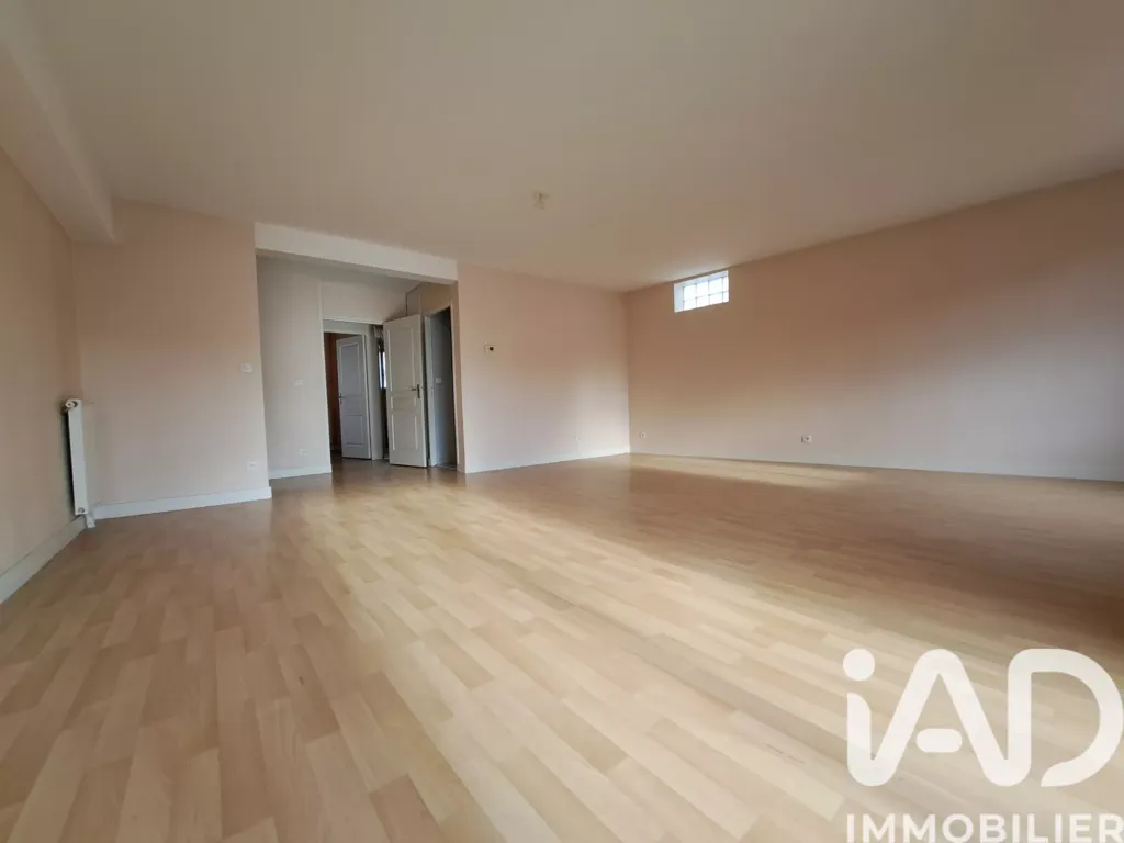 Toad - Apartment with Balcony in Le Mans Centre