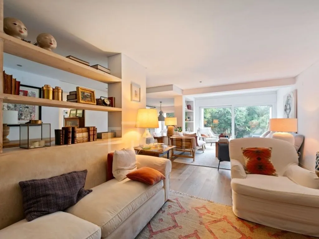 Séjour - Duplex Flat with Garden in Cascais Centre