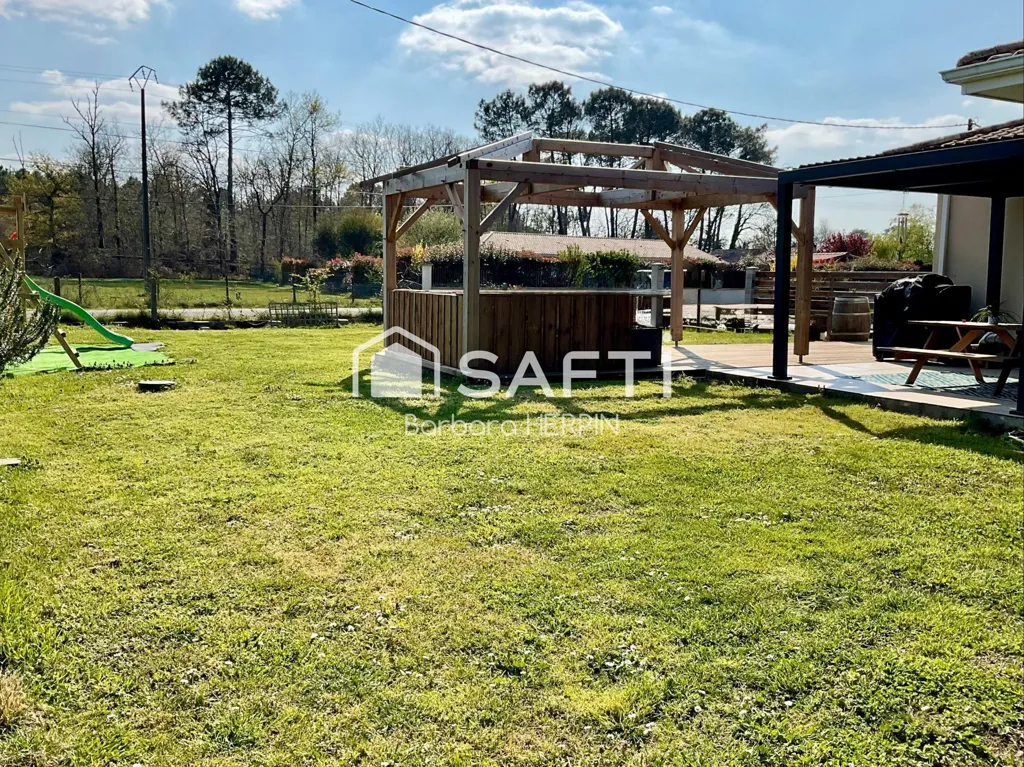 Aed - Modern House with Large Plot in Salles