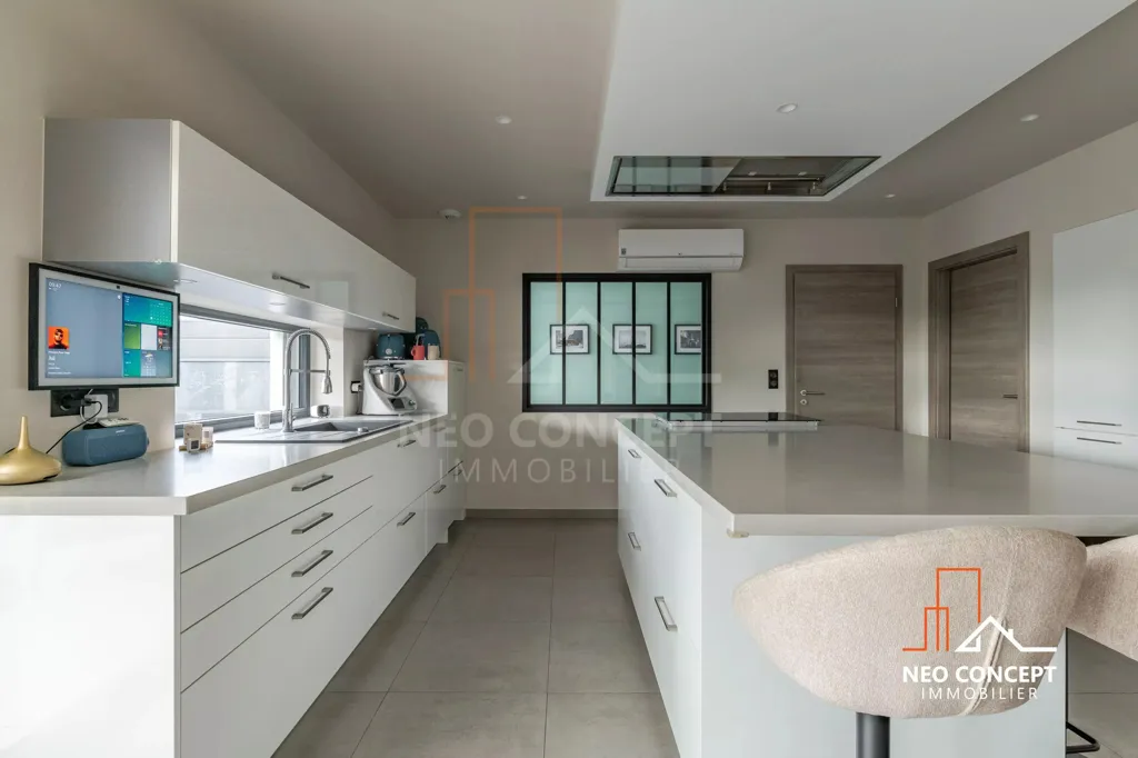Cuisine - Villa Contemporaine au Calme à Gries