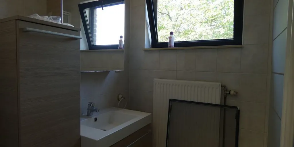 Bagni - Apartment with Private Parking in Herentals