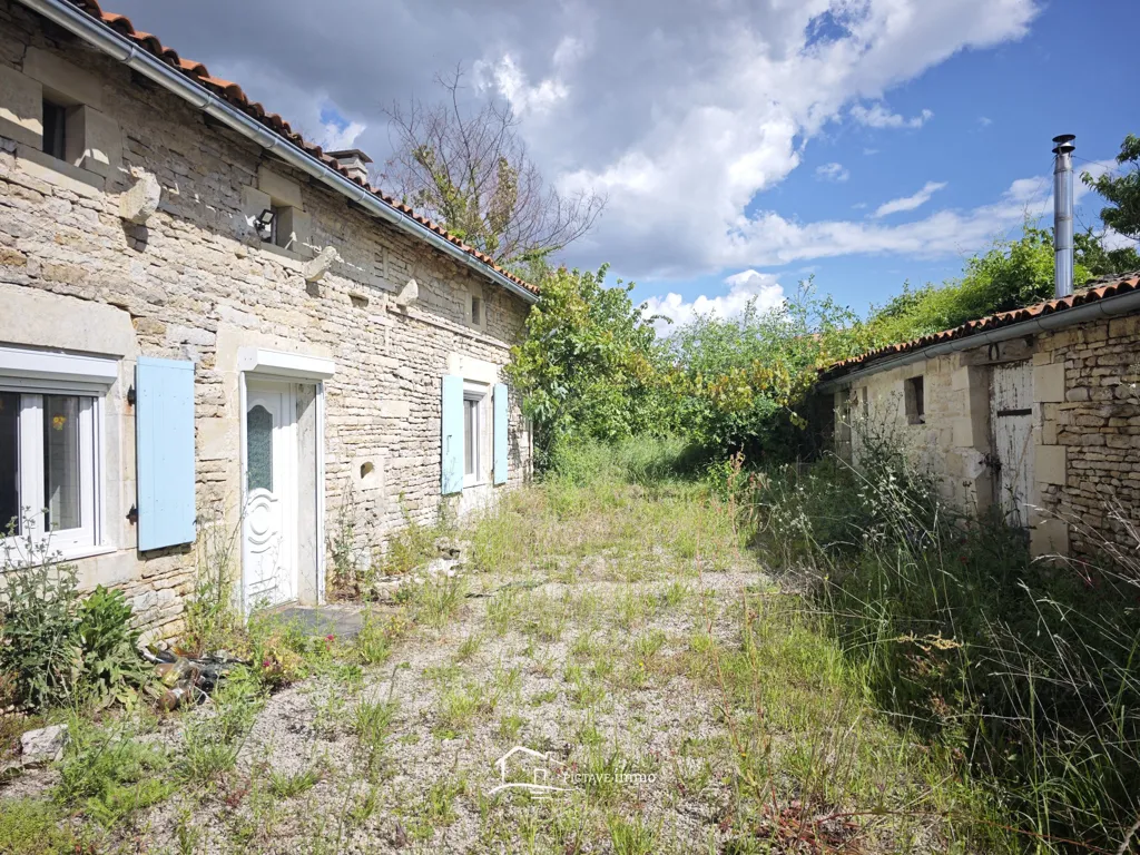 Välivaade - Two-Bedroom House with Garden in Vanzay