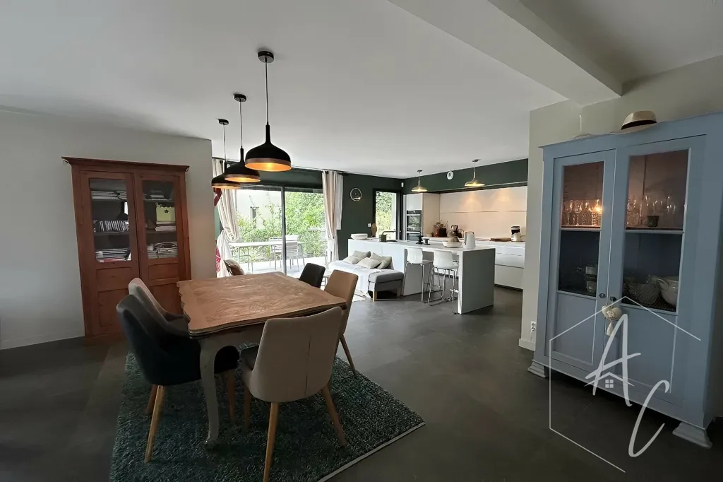 Esszimmer - Contemporary Sea View House in Cancale