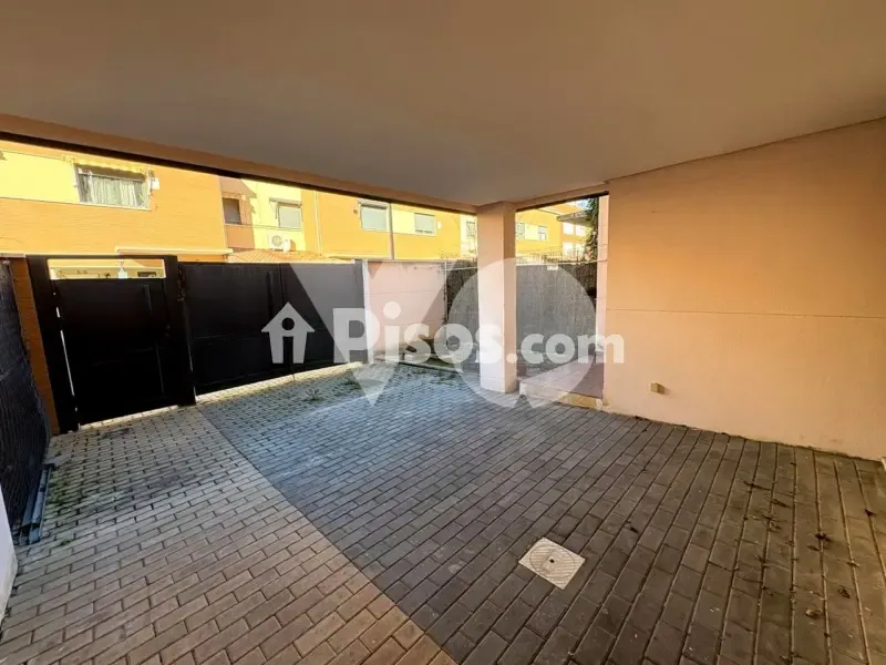 Maison 4 chambres à ES