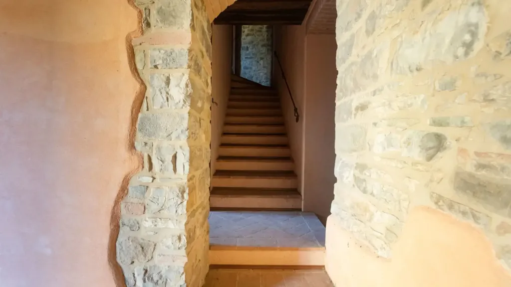 Rooms - Casale with Pool in Gaiole in Chianti