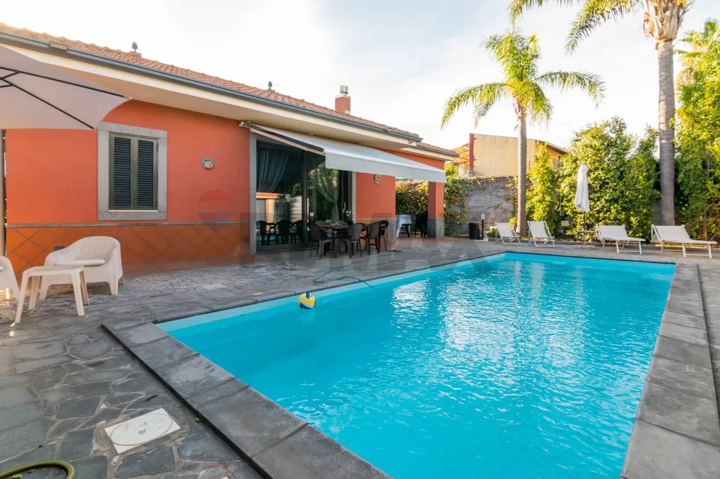 Maison 6 pièces à IT