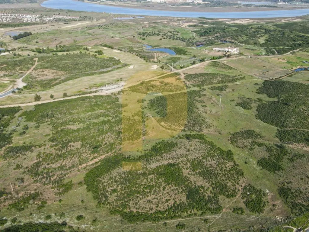 Õhuvaade - Rustic Land with Historical Setting in Castro Marim