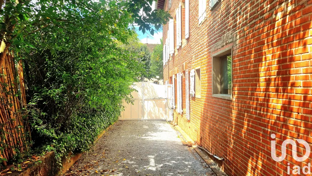 Aed - Charming 10-Bedroom House with Pool in Albi