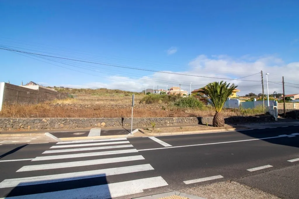 Garden - Building Land with Chalet Potential in El Rosario