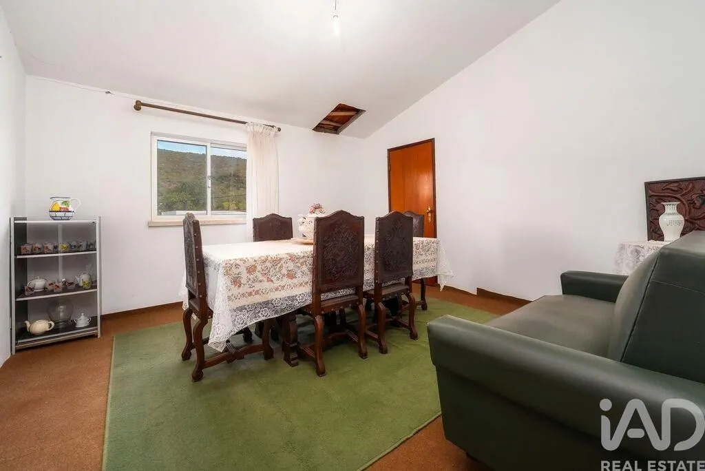 Söögituba - Luxury House with Tourism Potential in Alte