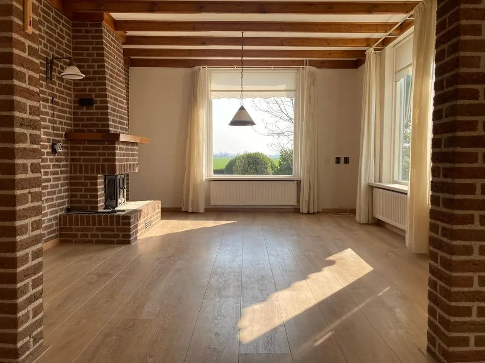 Elutuba - Detached House with Garden in Elst