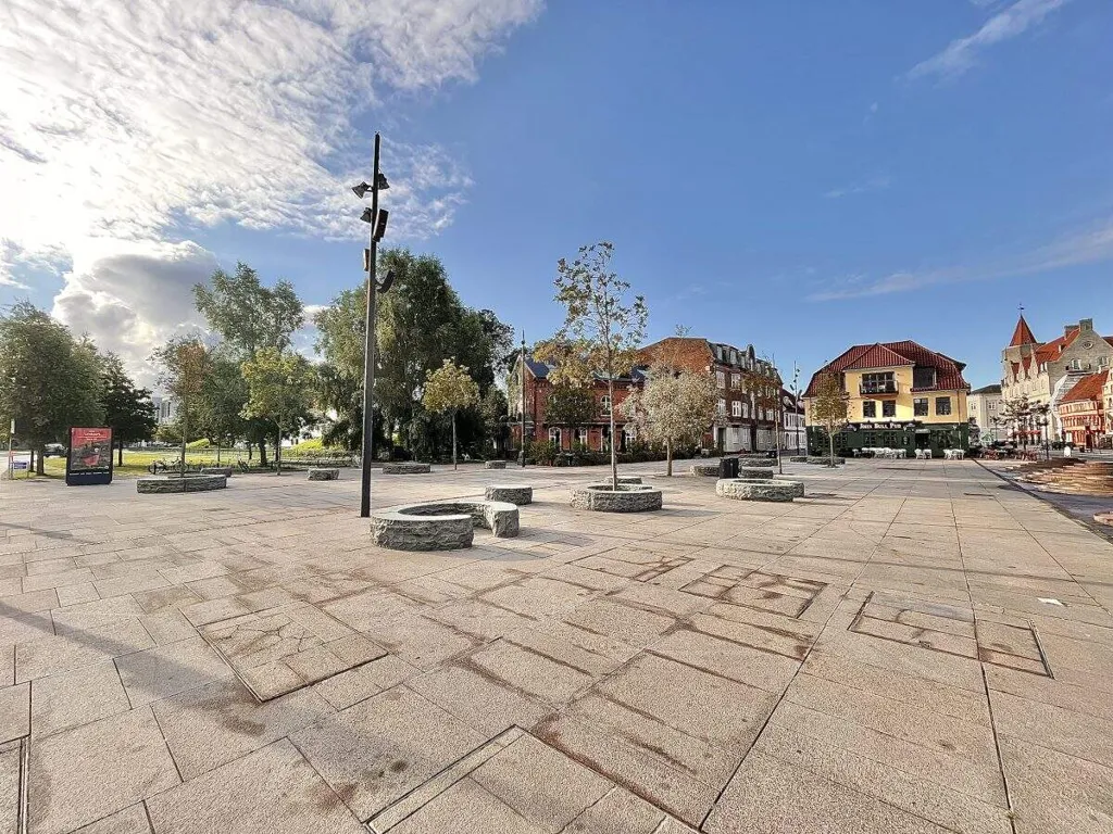 2-Bedroom Apartment with Garden in Aalborg