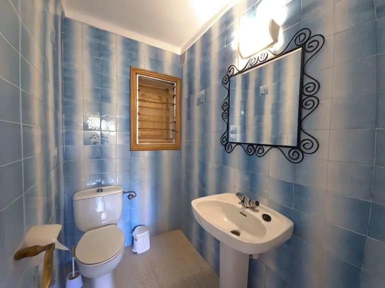 Salles de bain - Town Villa with Pool in Sa Coma, Mallorca