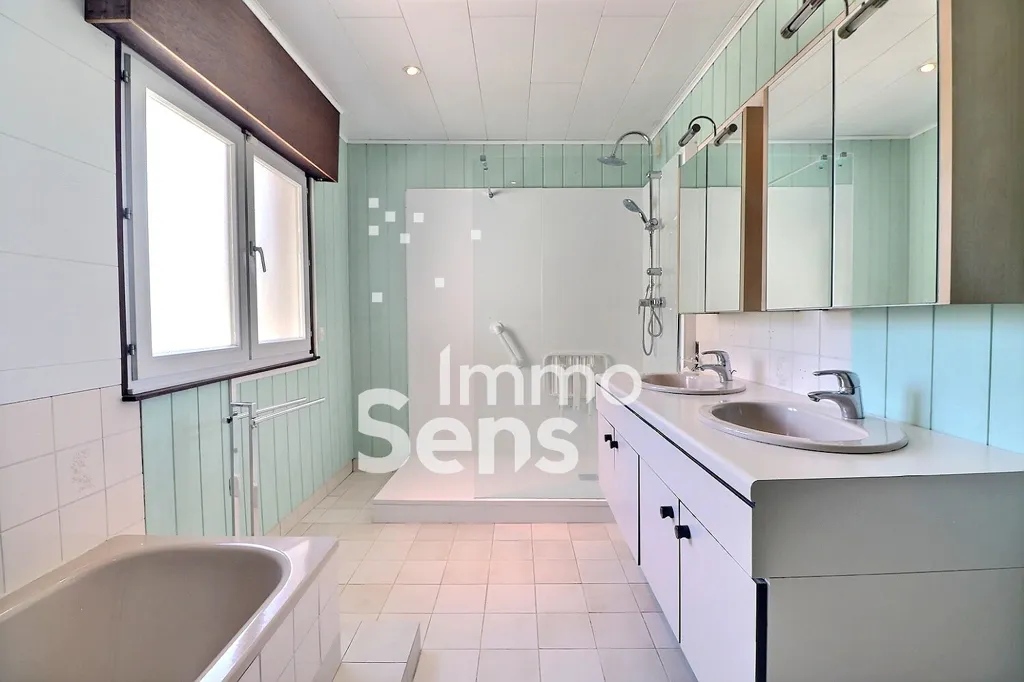 Vannitoad - Semi-Pitched House with Garden in Comines