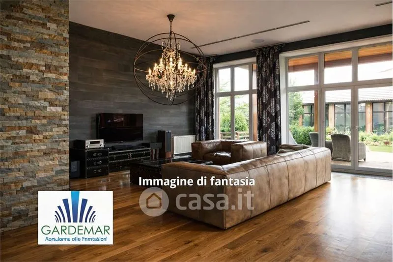 Elutuba - Spacious Apartment with Balcony in Taglio di Po