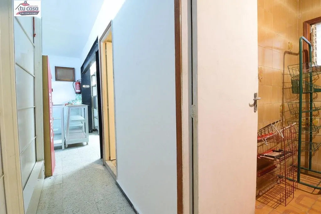Pesuköök - Ground Floor Flat with Conversion Potential in Zárate